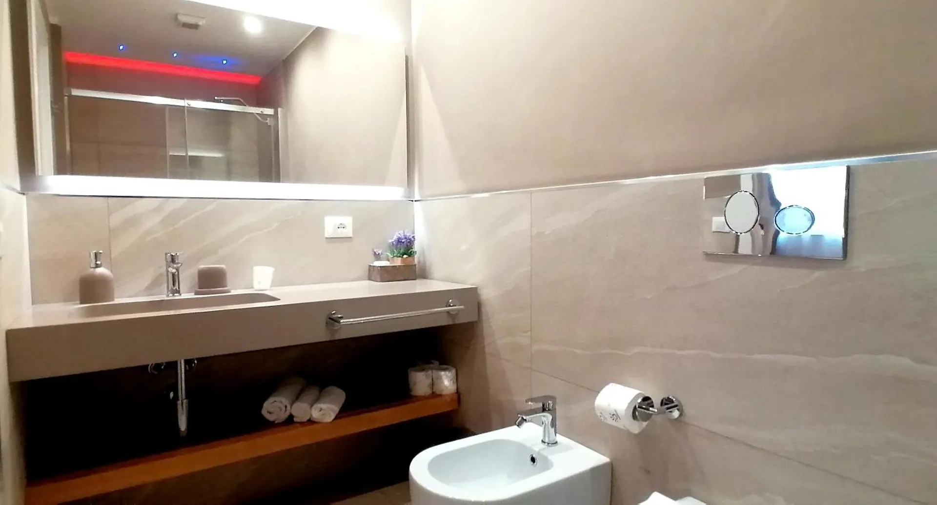 Apartment Ferienwohnung Burnìa Palermo Italien